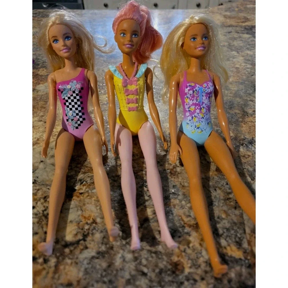 Barbie Dolls Lot Of 7. Cutie Reveal. Beach Barbie. Princess Vintage